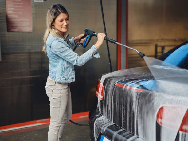 Best Commercial Pressure Washing  in Westwood Lakes, FL